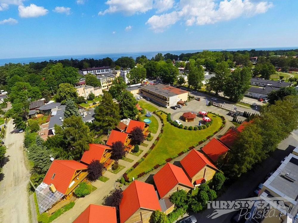 Tropicana Ϫϫ Jastrzebia Gora Bagian luar foto